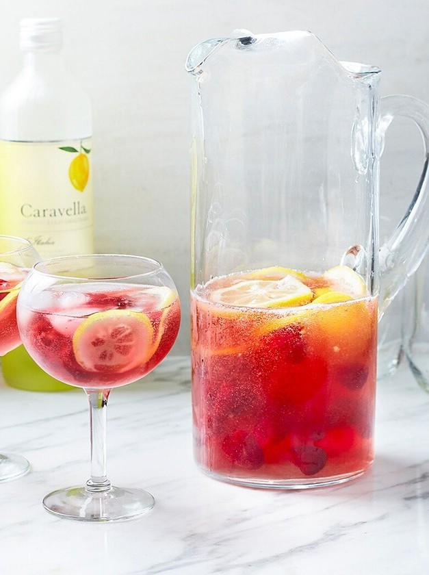 Raspberry Lemonade Rosé Prosecco Punch