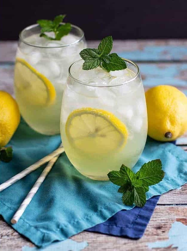 Limoncello Gin Collins