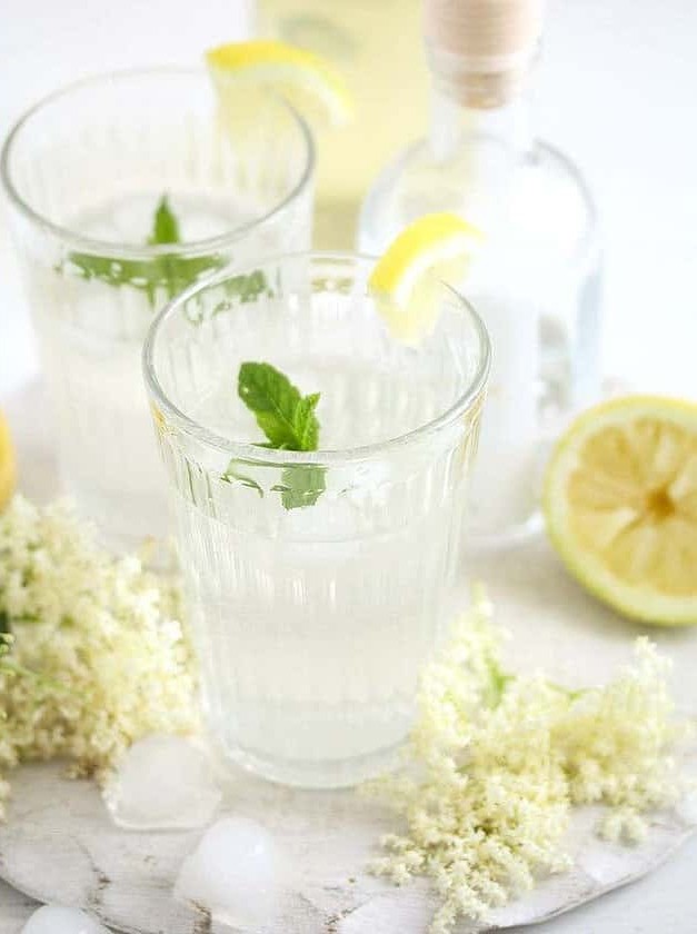 Elderflower Gin Cocktail