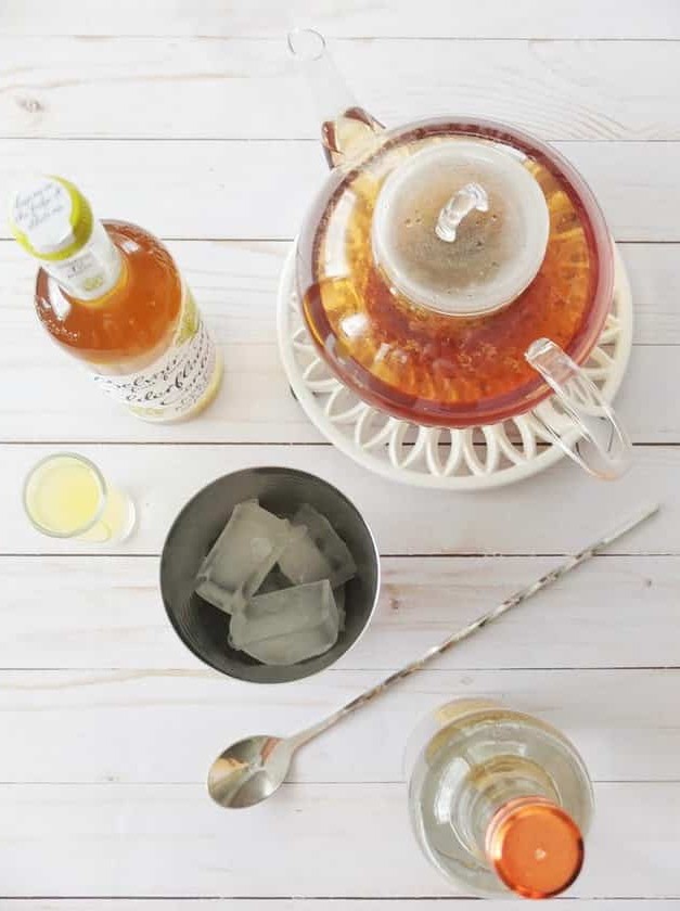 Elderflower Tea Cocktail