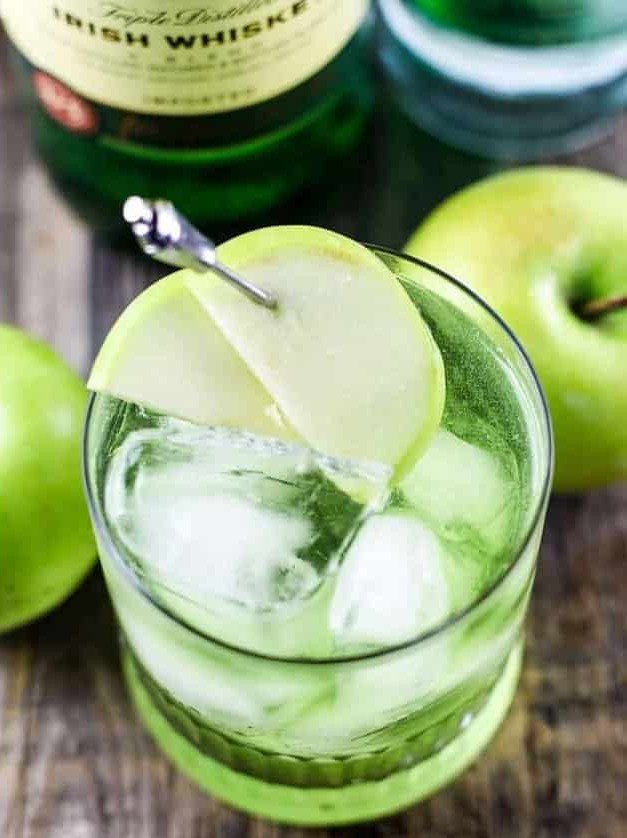 Irish Sour Apple Cocktail