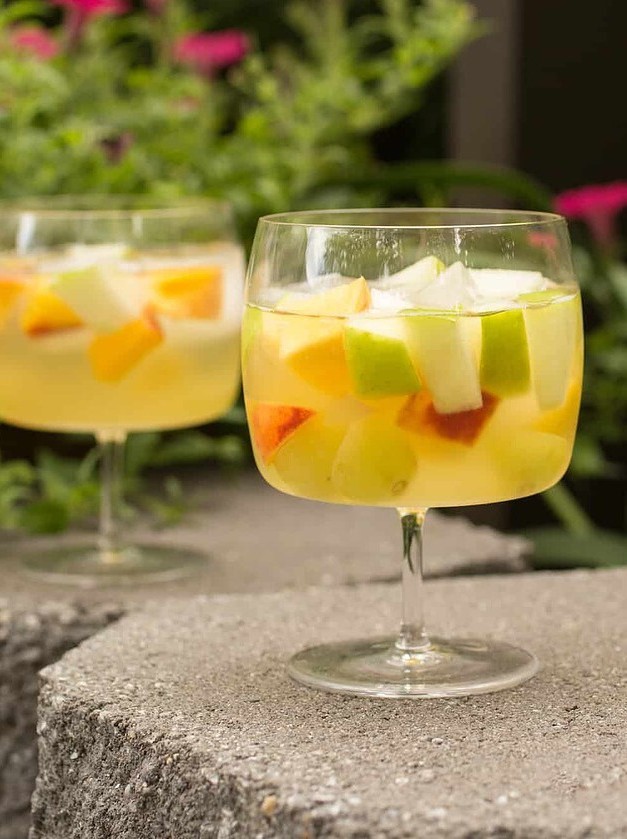 Vinho Verde Sangria