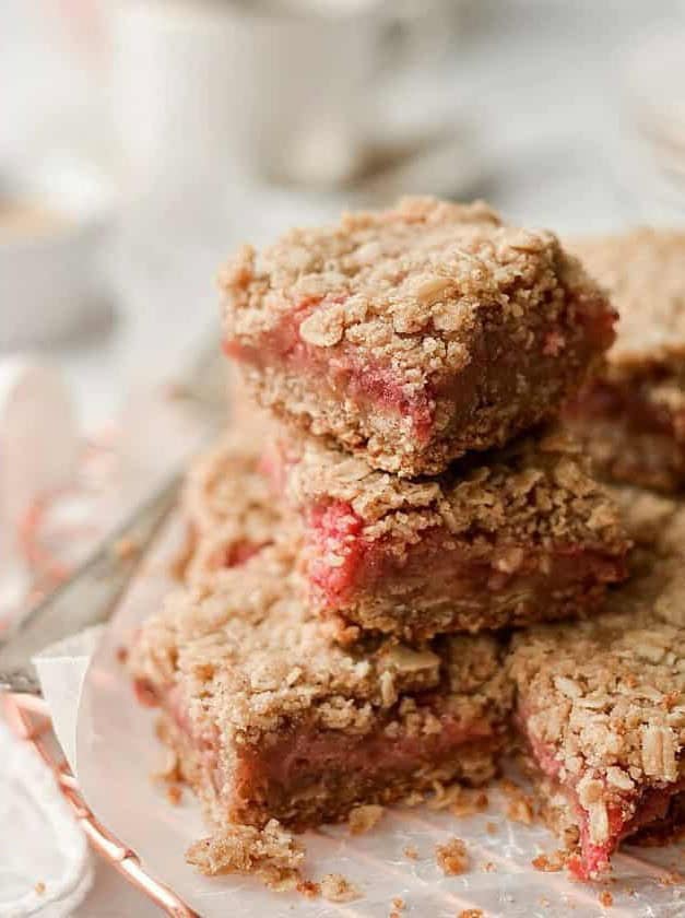 Rhubarb Oatmeal Bars