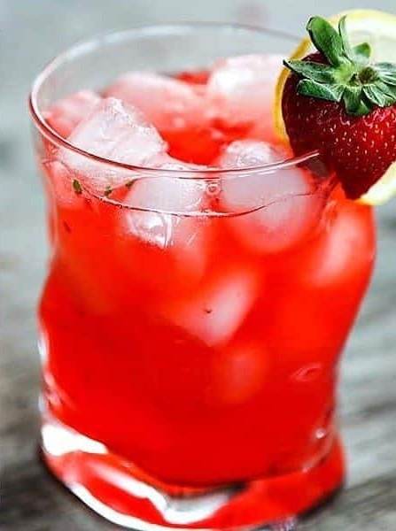 Boozy Strawberry Basil Lemonade