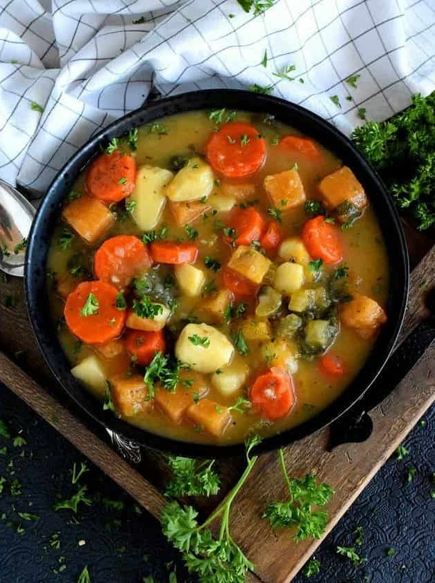 Chunky Vegetable and Spinach Soup