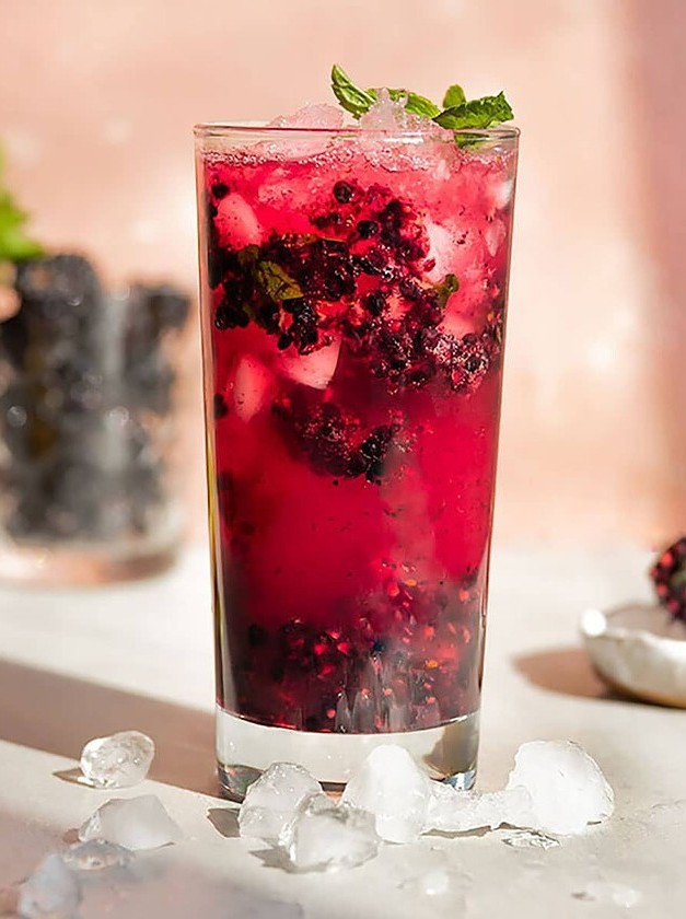 Blackberry Lemonade Mojitos