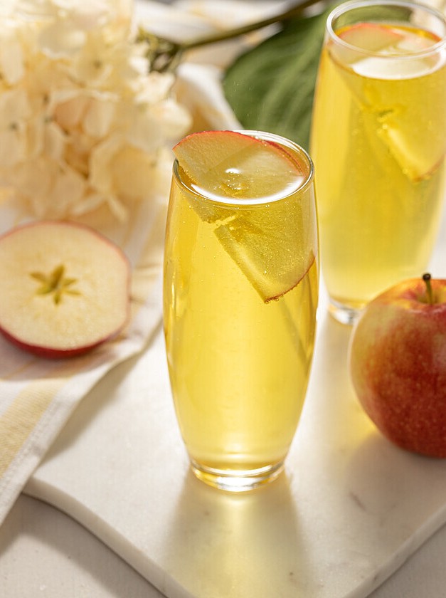 Apple Pie Mimosa