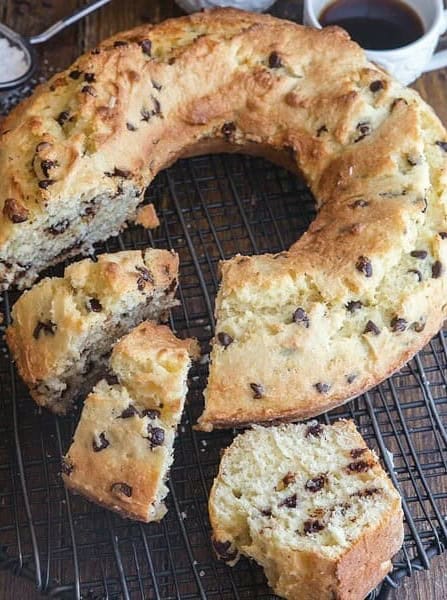 Italian Chocolate Chip Ricotta Cake