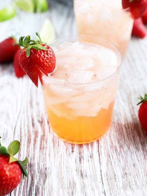 Strawberry Tequila Fizz