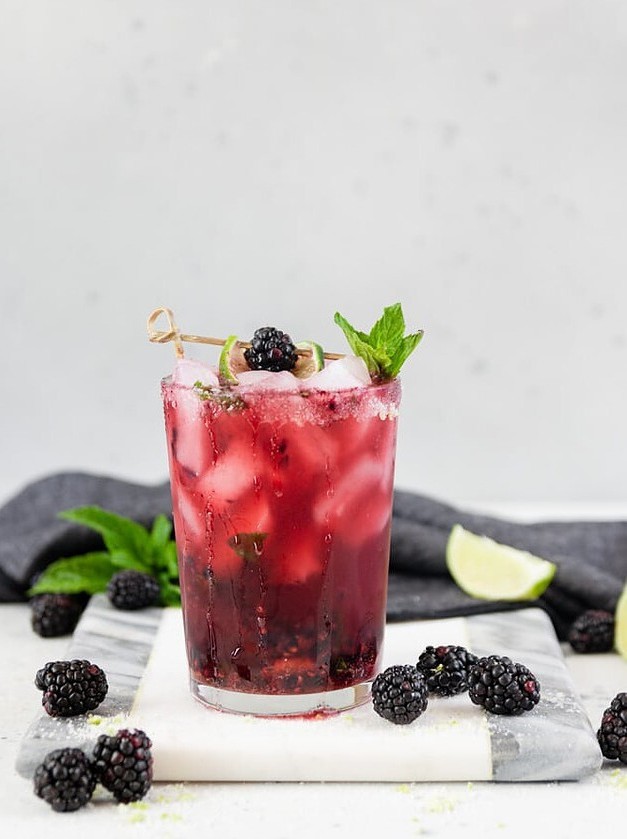 Blackberry Bourbon Smash