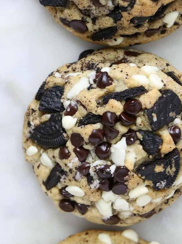 Vegan Levain Style Cookies and Cream Cookies