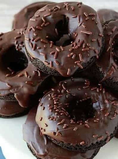 Chocolate Cake Donuts