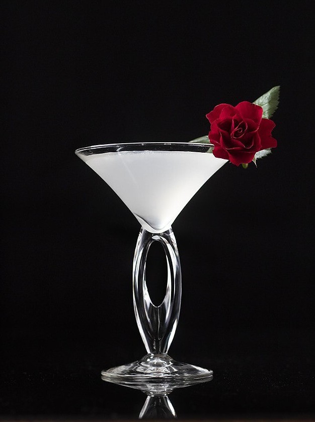 White Winter Cosmopolitan Cocktail