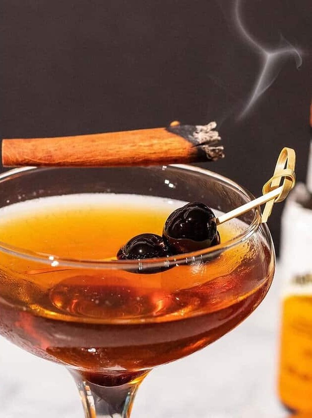 Smoked Manhattan With Cinnamon