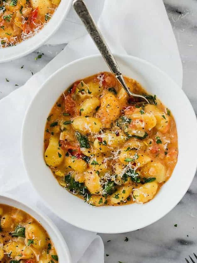 One Pot Creamy Tomato Spinach Gnocchi