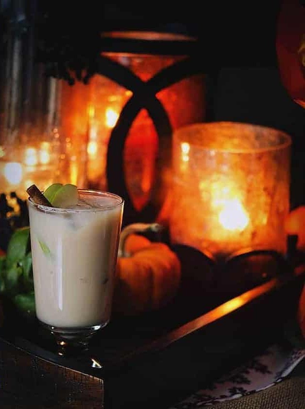 Caramel Spiked Apple Chai Cocktail