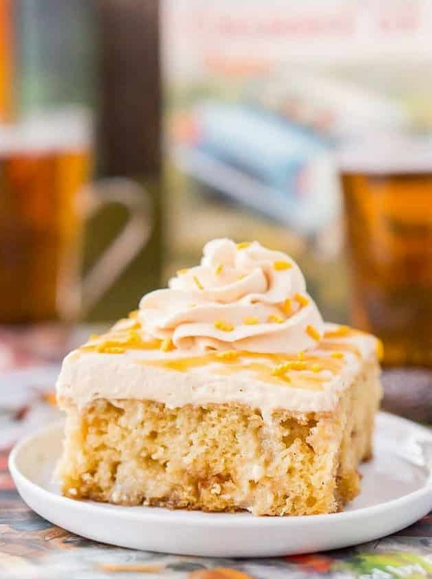 Harry Potter Butterbeer Poke Cake