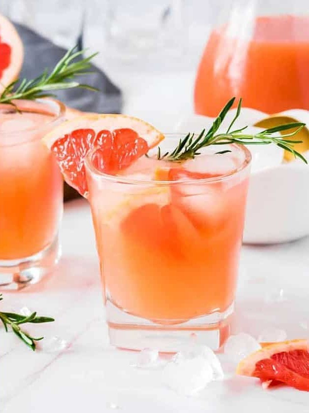 Grapefruit Gin Fizz Cocktail