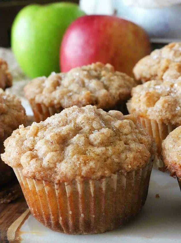 Apple Crumble Muffins