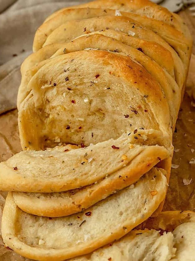 Vegan Garlic Pull Apart Bread