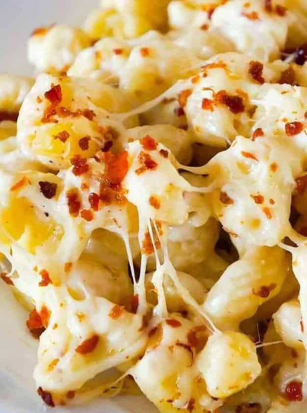 Cheesy Bacon Cavatappi Pasta