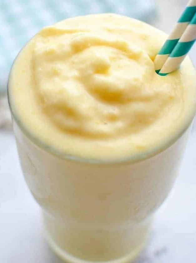 Mango Kefir Smoothie