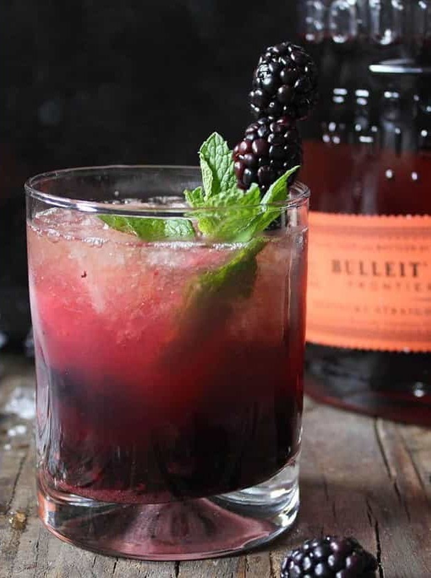 Black-Beery Whiskey Smash