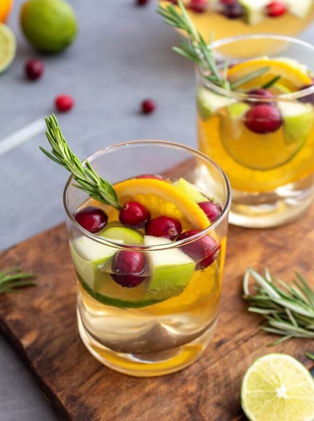 Sparkling Winter White Sangria