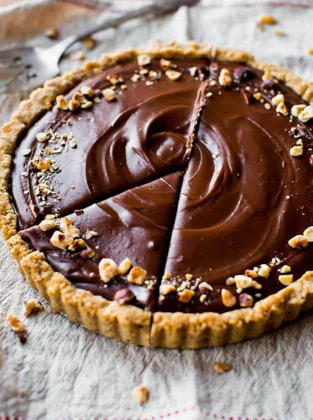 Nutella Tart with Toasted Hazelnut Crust