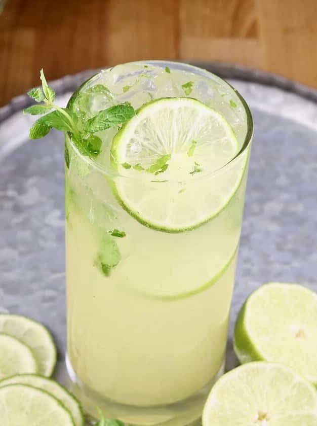 Pineapple Mojitos