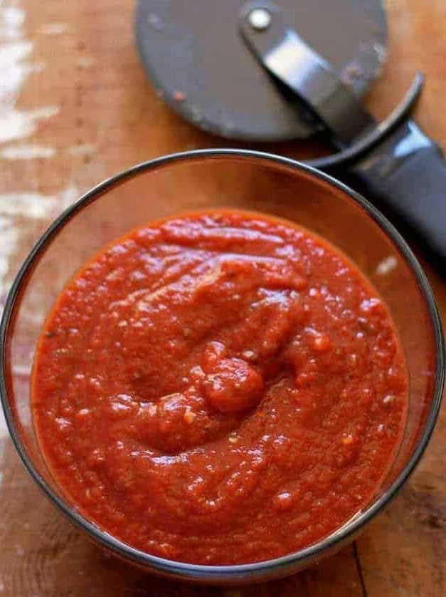 Easy Homemade Pizza Sauce