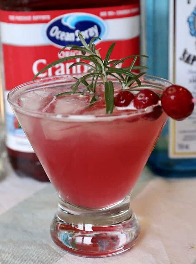 Gin and Cranberry Juice Cocktail