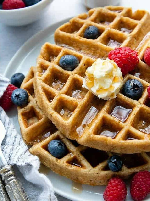 Fluffy, Crispy Oat Flour Waffles