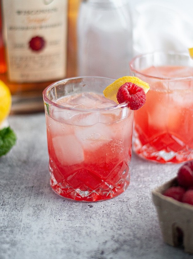 Raspberry Bourbon Smash