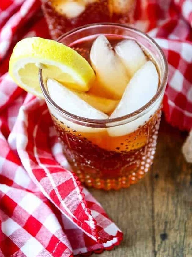 Spiked Iced Tea Cocktail