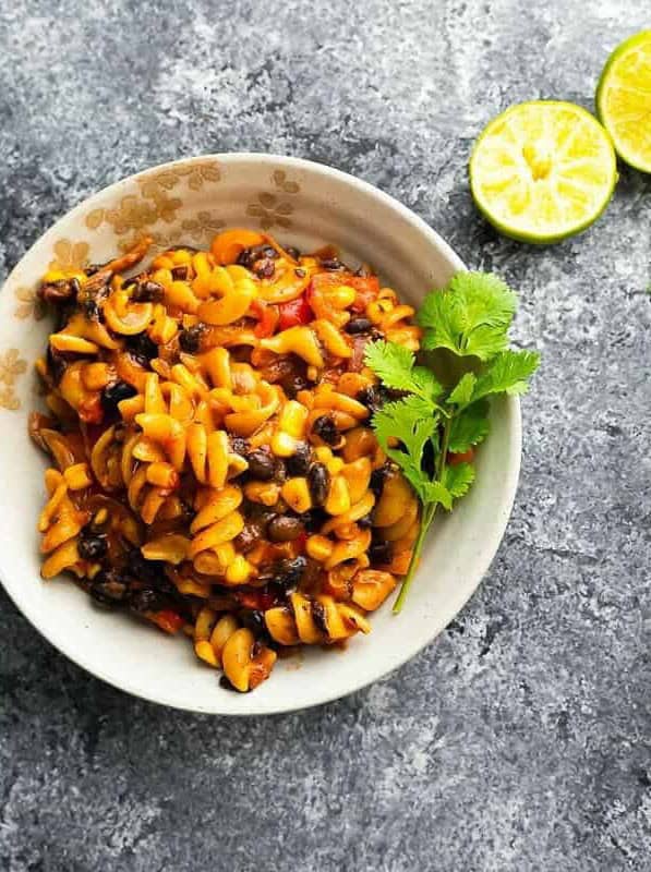 One Pot Black Bean Fajita Pasta