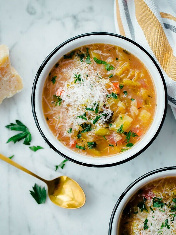 Slow Cooker Winter Vegetable Soup