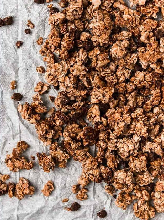 Healthy Peanut Butter Chocolate Chip Granola