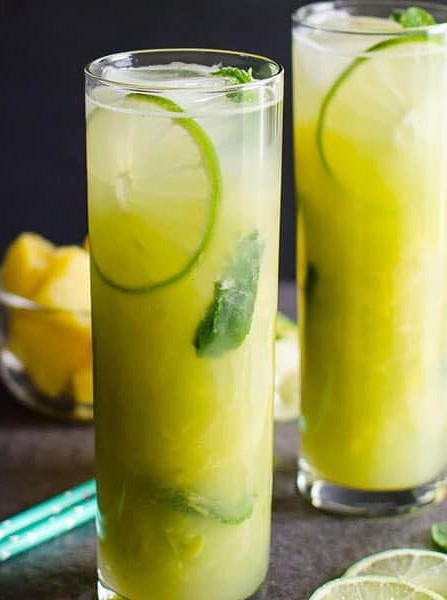 Non-Alcoholic Pineapple Mojito