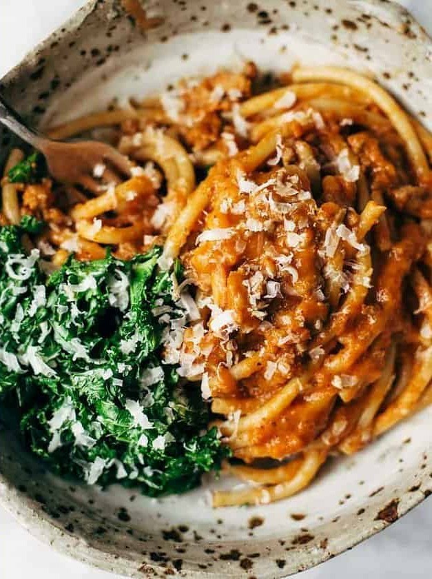 Creamy Pumpkin Spaghetti with Garlic Kale