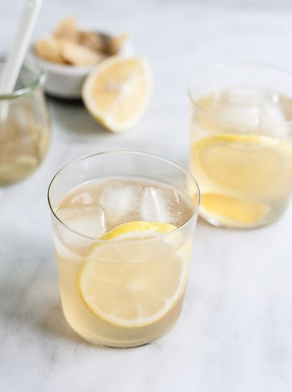 Bourbon and Honey Ginger Fizz