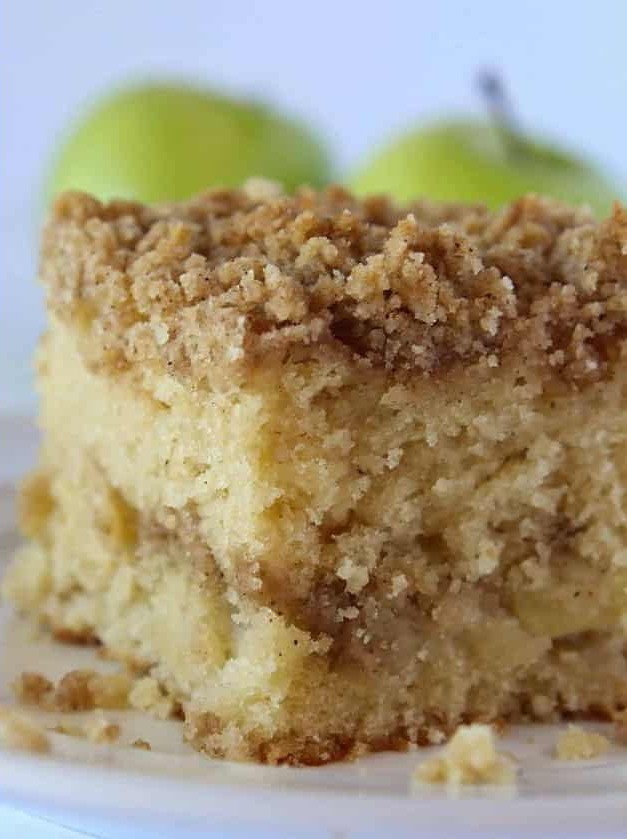 Apple Crumb Cake