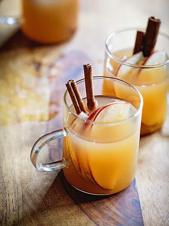 Hot Apple Cider With Buttered Rum