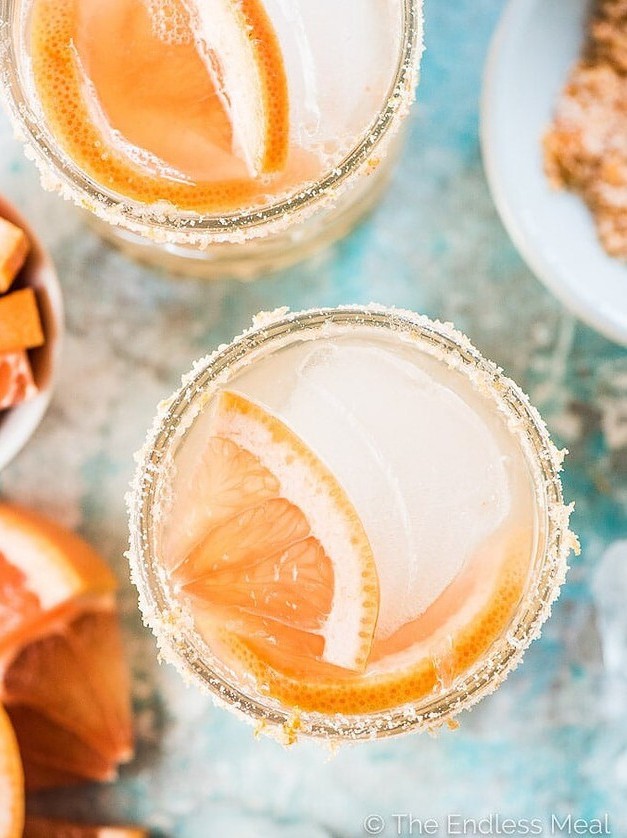 Delicious Grapefruit Margarita