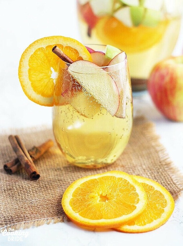 Sparkling Apple Cider Sangria