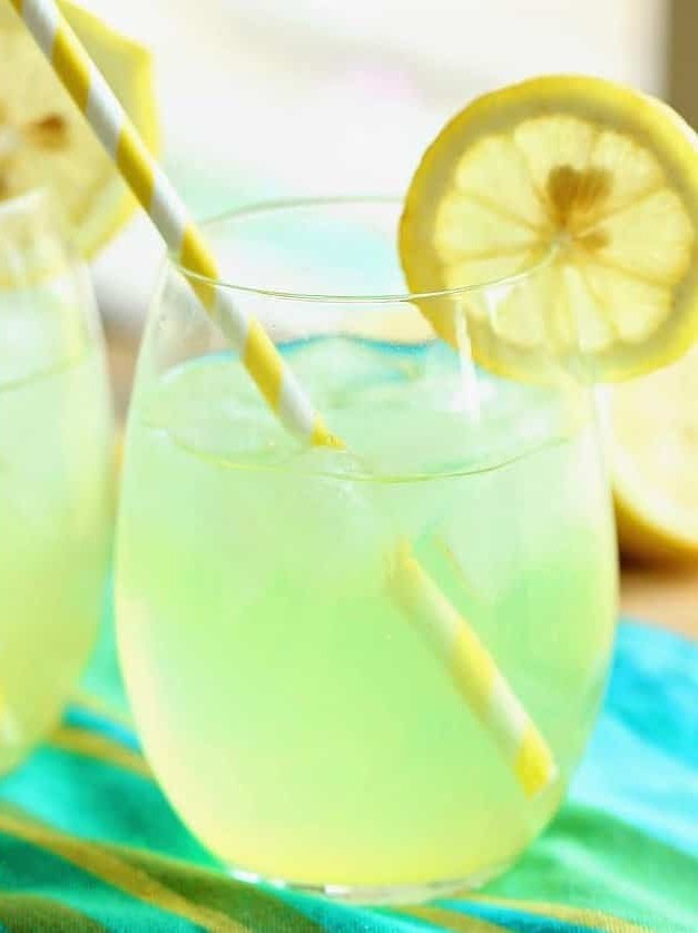 Skinny Vodka Lemonade