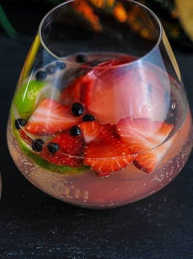 Strawberry Limeade Gin & Tonic