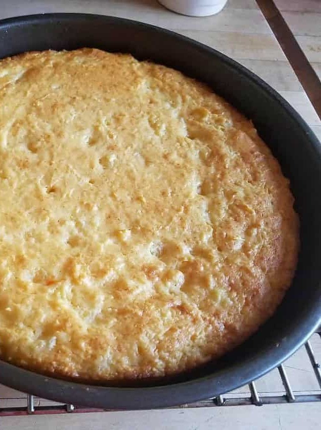 Easy Pineapple Yogurt Cake