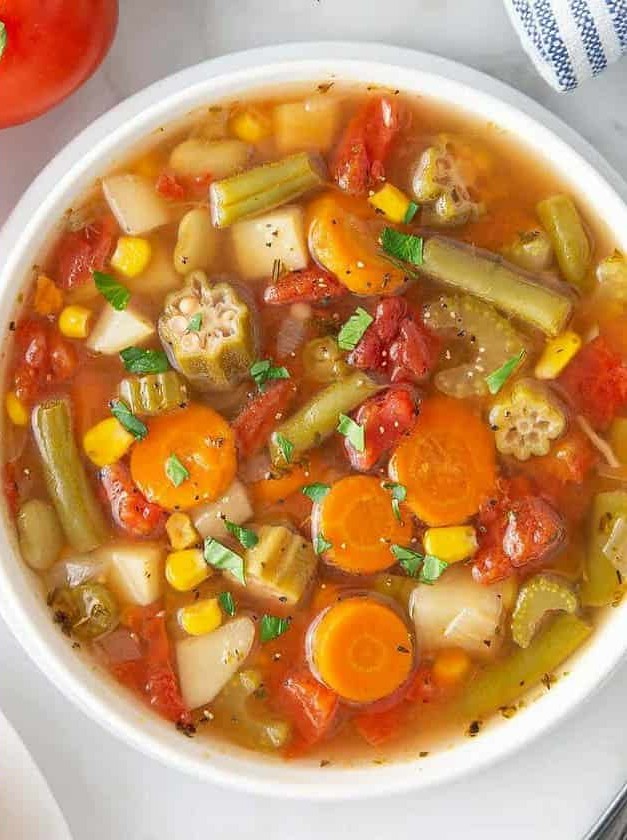 Easy Crock Pot Vegetable Soup