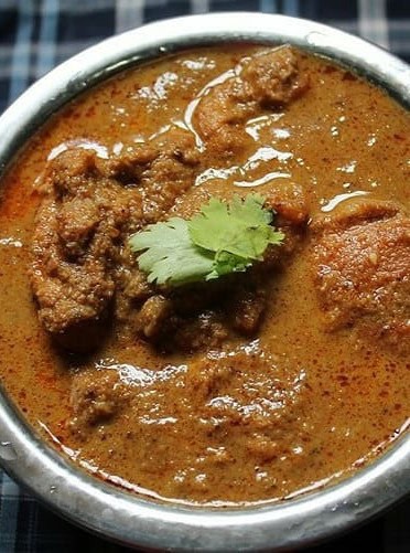 Varutharacha Kozhi Kuzhambu